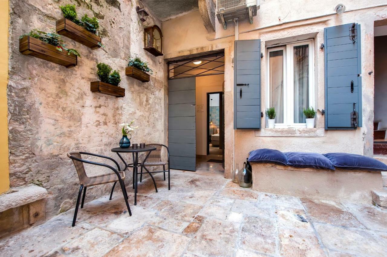 Deluxe Studio G 12 Rovinj Eksteriør billede